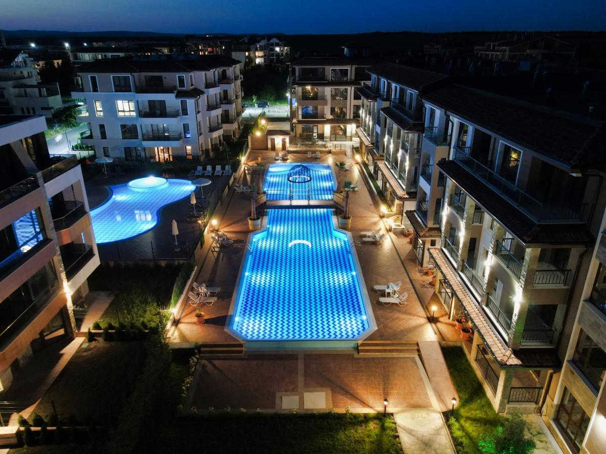 Burgas Beach Resort 2 Apartments ภายนอก รูปภาพ