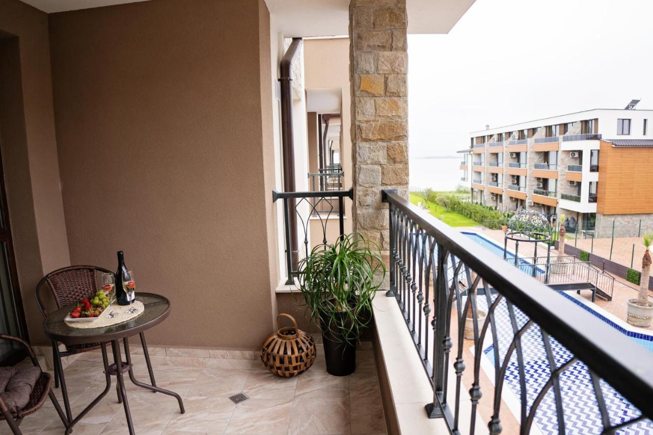 Burgas Beach Resort 2 Apartments ภายนอก รูปภาพ